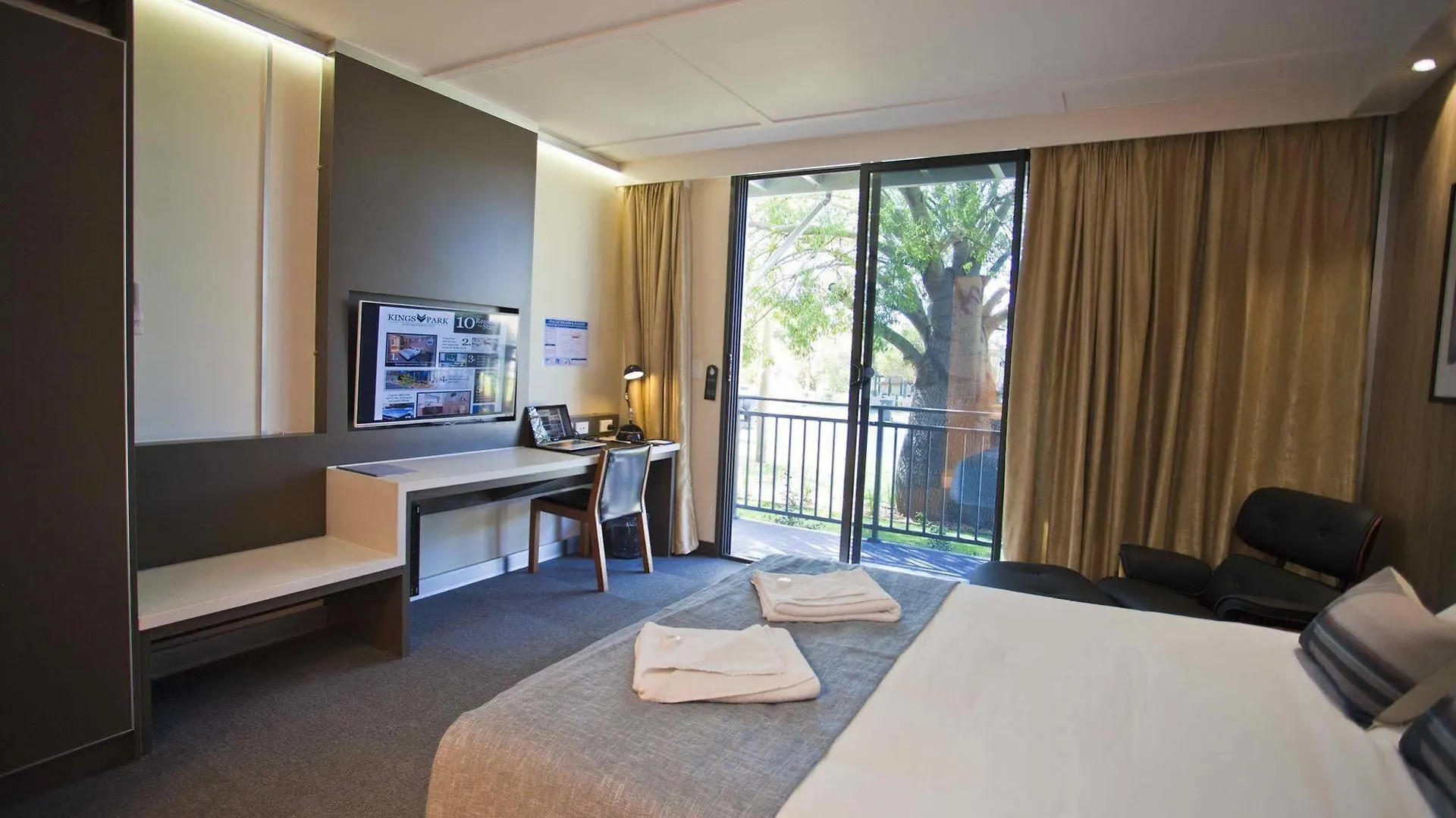 Kings Park - Accommodation Chinchilla